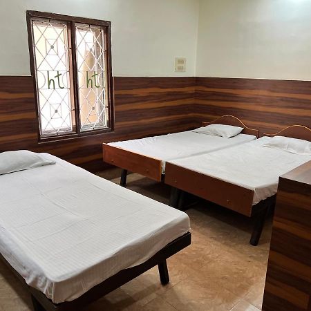 Hotel Thilak Thoothukudi Extérieur photo